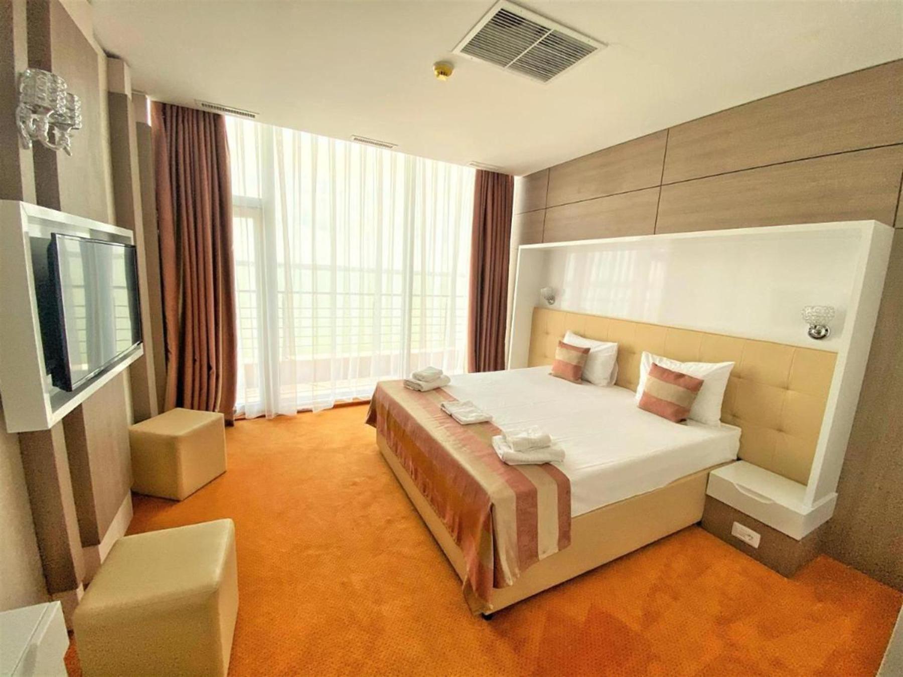 Scandinavia 4* Mamaia